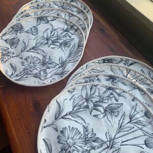 Floral Print Placemats - Black and White